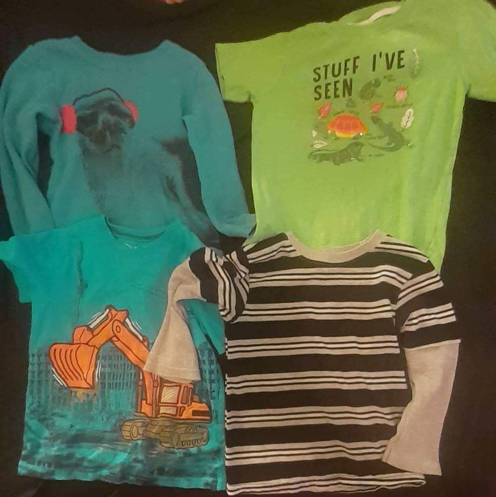 🔥buy 2 get 1 free 🔥Set of 4 shirts